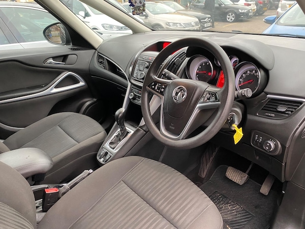 Used Vauxhall Zafira Tourer 2016 for sale - 76199767: Photo 18