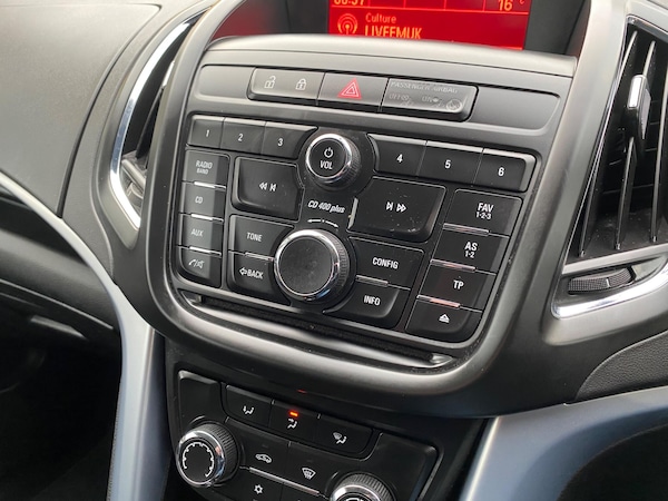 Used Vauxhall Zafira Tourer 2016 for sale - 76199767: Photo 22