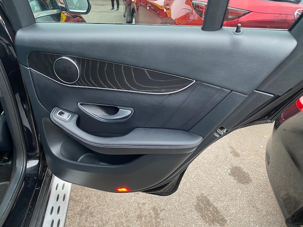 Used Mercedes-Benz GLC 2017 for sale - 76189414: Photo 32