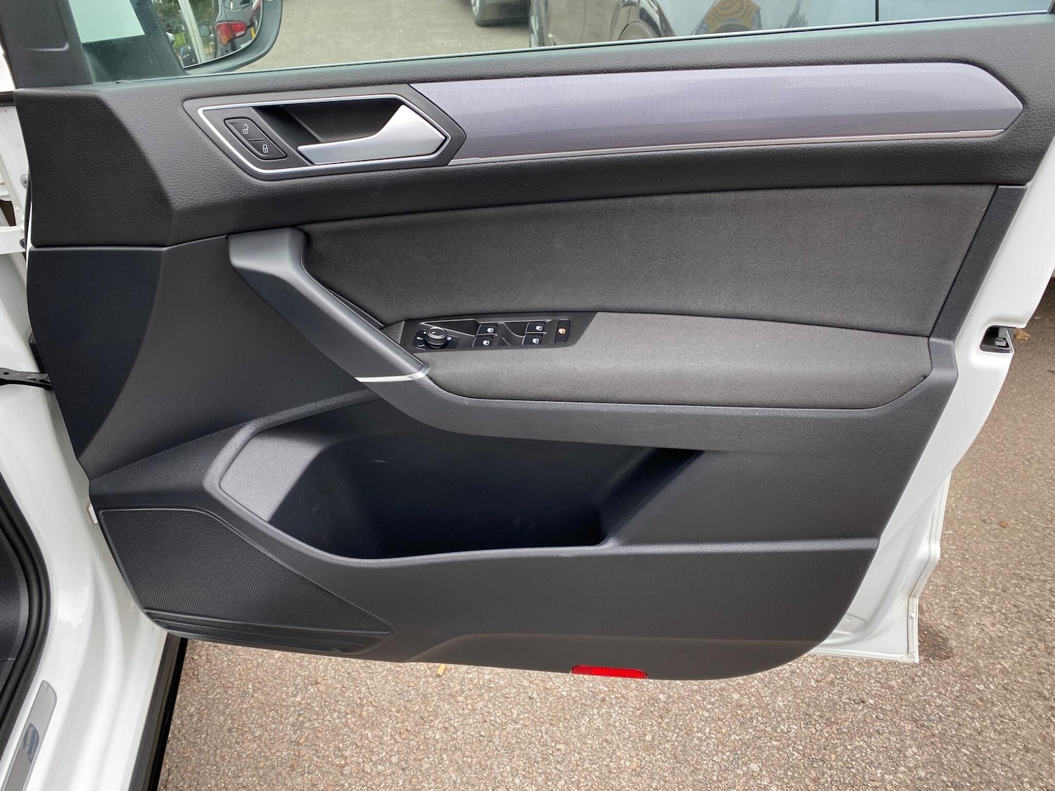 Used Volkswagen Touran 2016 for sale - 76174669: Photo 16