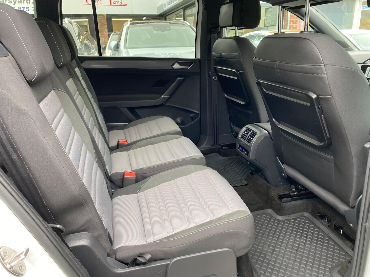 Used Volkswagen Touran 2016 for sale - 76174669: Photo 33