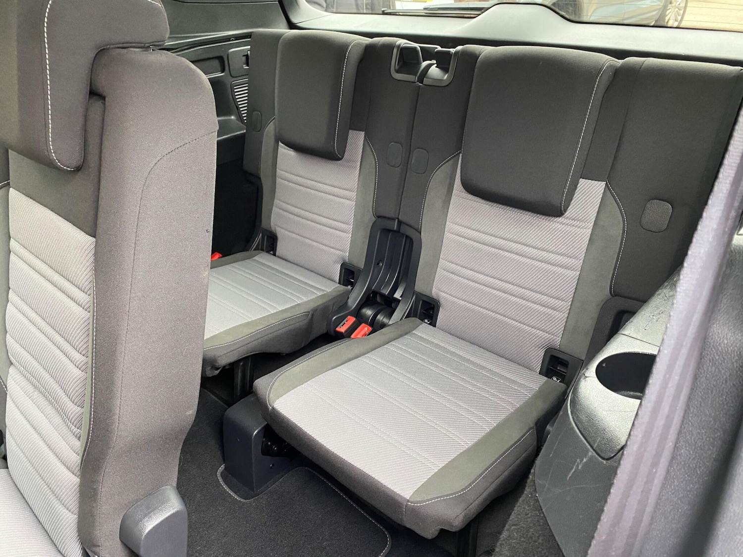 Used Volkswagen Touran 2016 for sale - 76174669: Photo 37