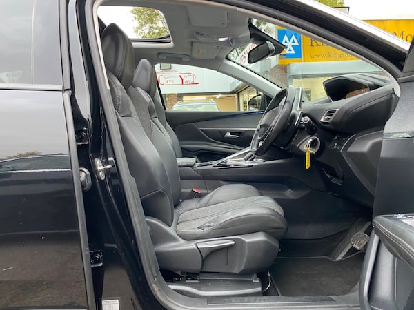 Used Peugeot 3008 2017 for sale - 76283465: Photo 17