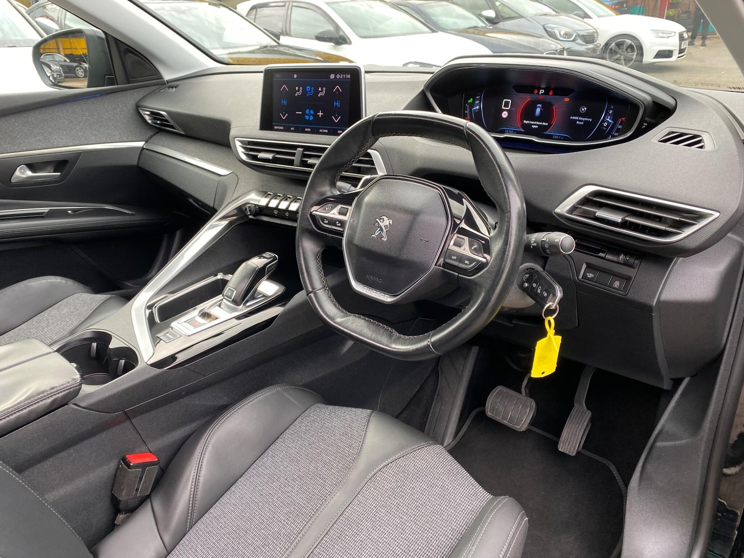 Used Peugeot 3008 2017 for sale - 76283465: Photo 18