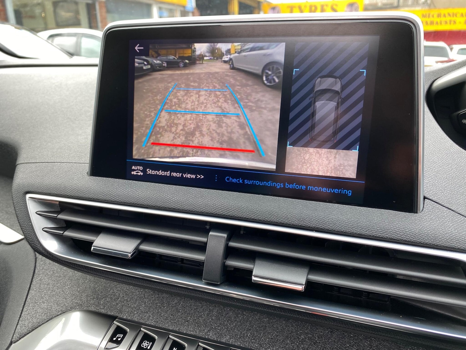 Used Peugeot 3008 2017 for sale - 76283465: Photo 24