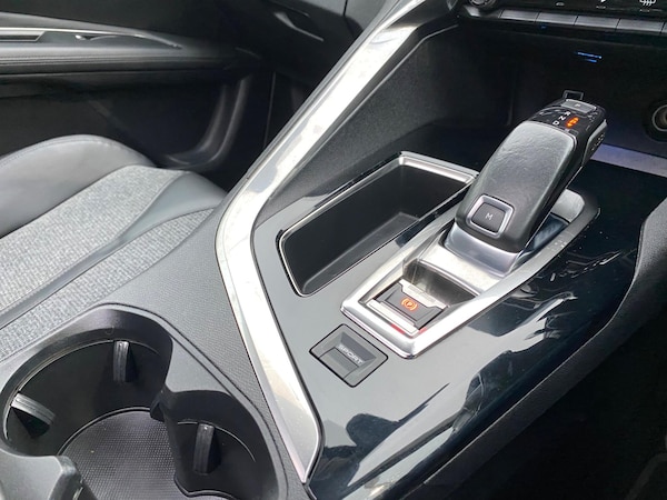 Used Peugeot 3008 2017 for sale - 76283465: Photo 24