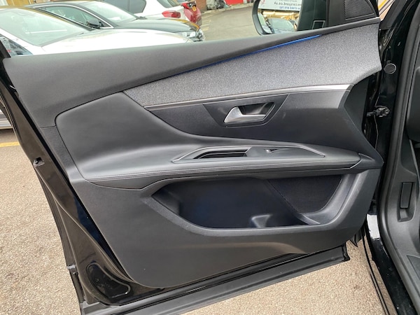 Used Peugeot 3008 2017 for sale - 76283465: Photo 34