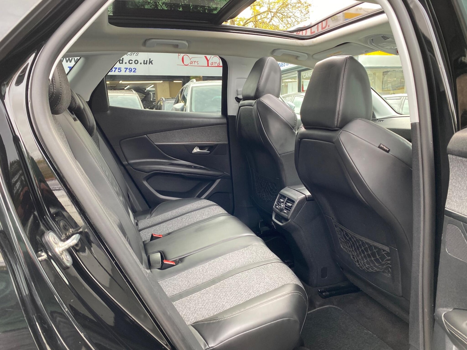 Used Peugeot 3008 2017 for sale - 76283465: Photo 38