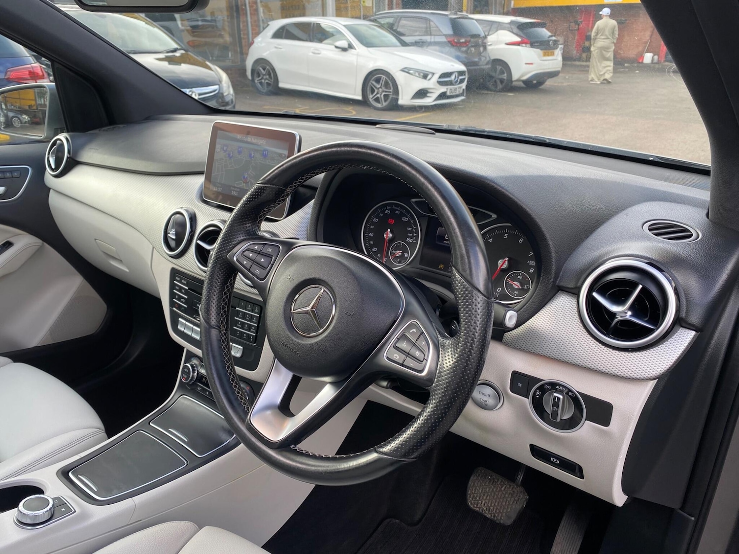 Used Mercedes-Benz B Class 2016 for sale - 77646316: Photo 18