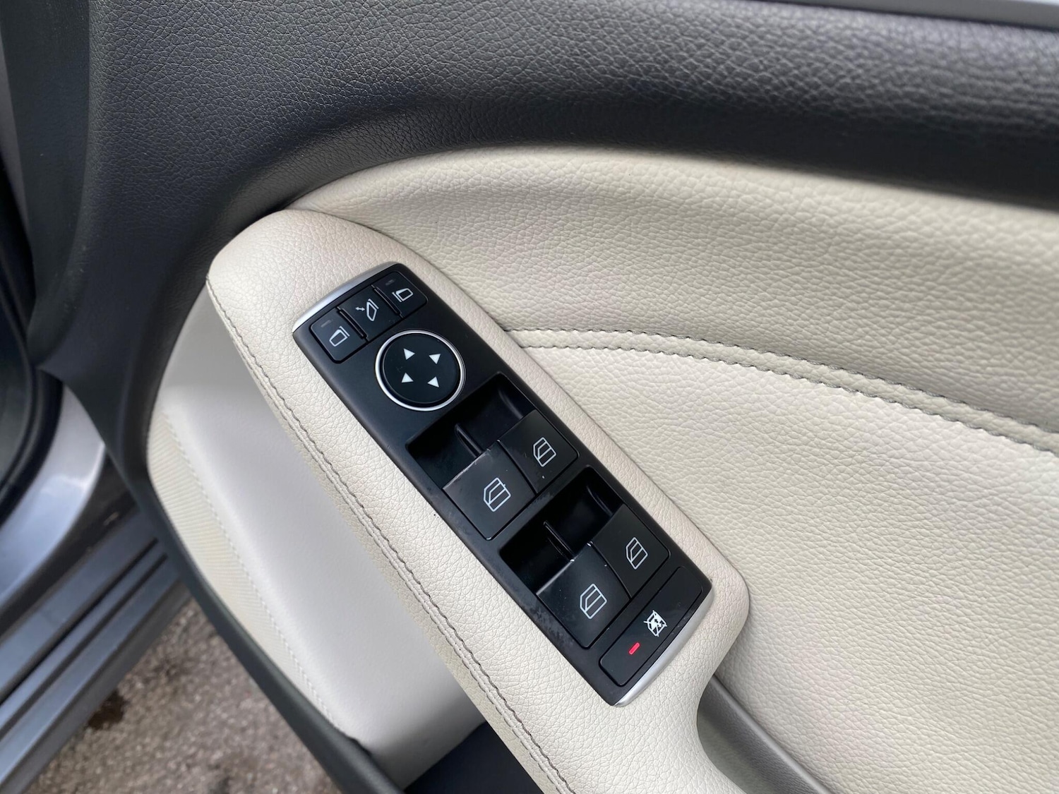 Used Mercedes-Benz B Class 2016 for sale - 77646316: Photo 29