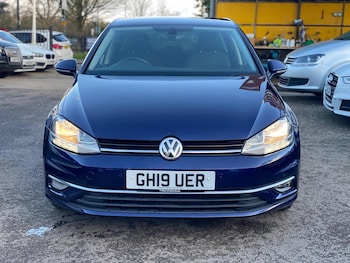 Used Volkswagen Golf 2019 for sale - 77599002: Photo