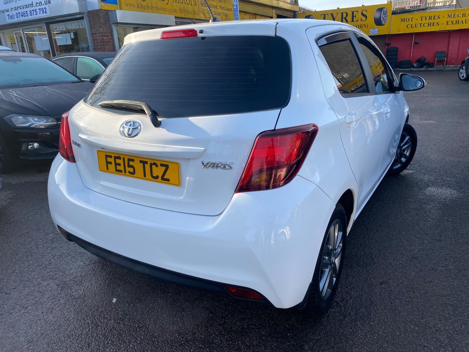 Used Toyota Yaris 2015 for sale - 76926932: Photo 10