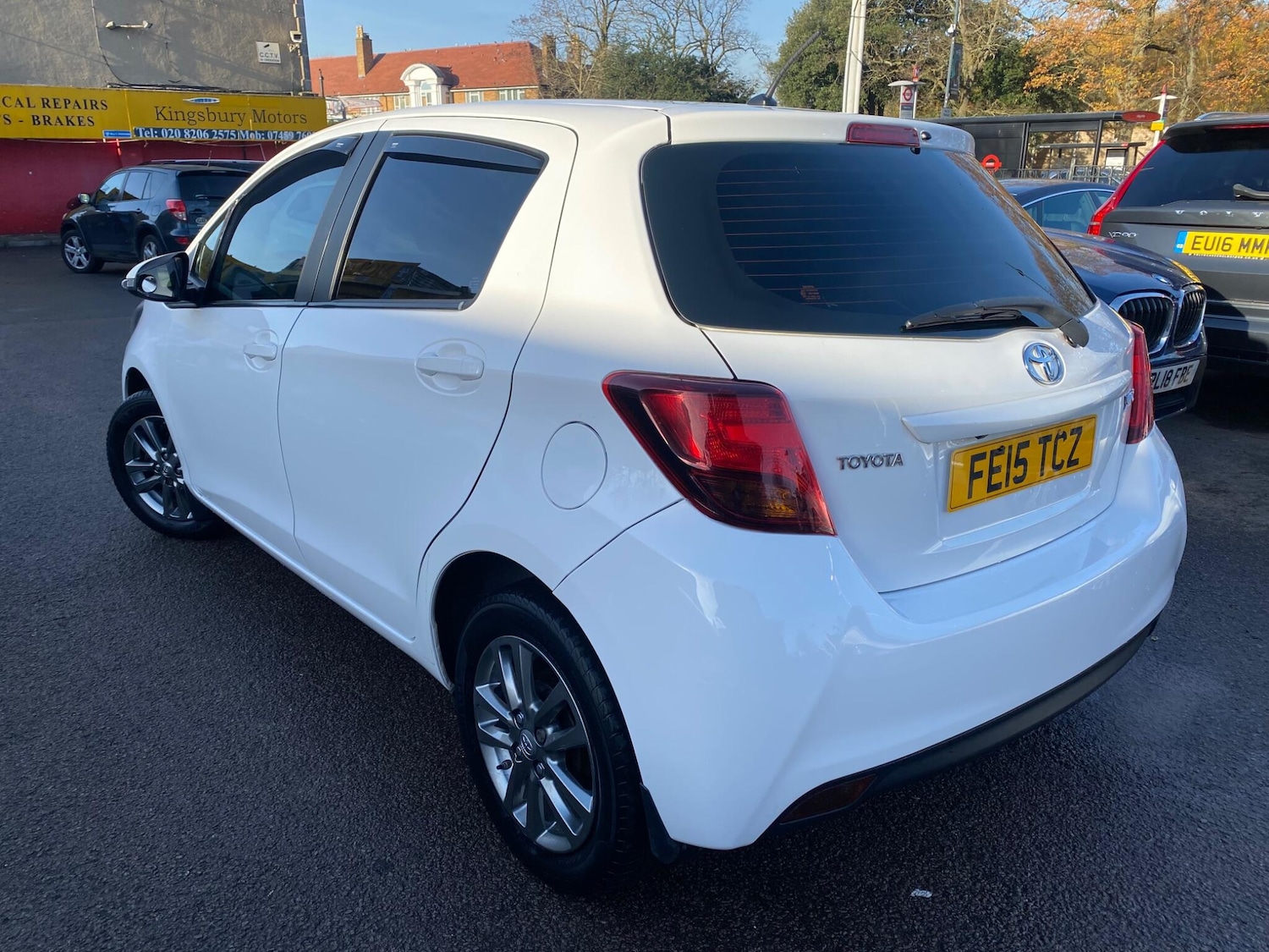 Used Toyota Yaris 2015 for sale - 76926932: Photo 15