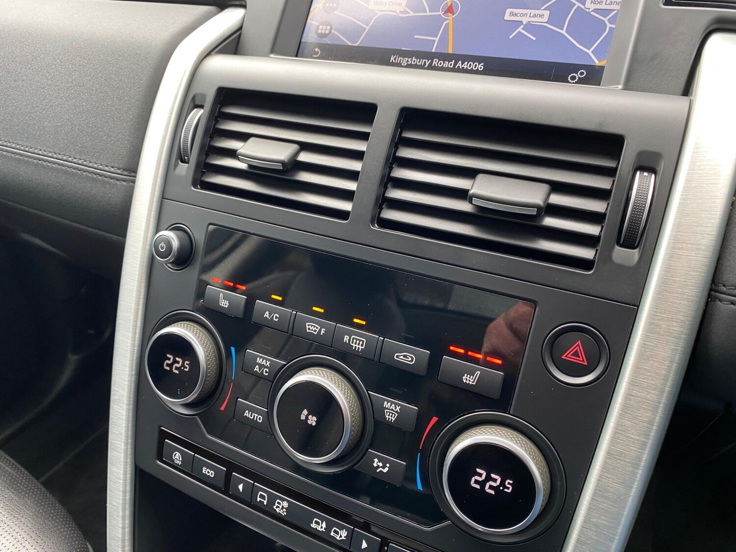 Used Land Rover Discovery Sport 2018 for sale - 76295164: Photo 24