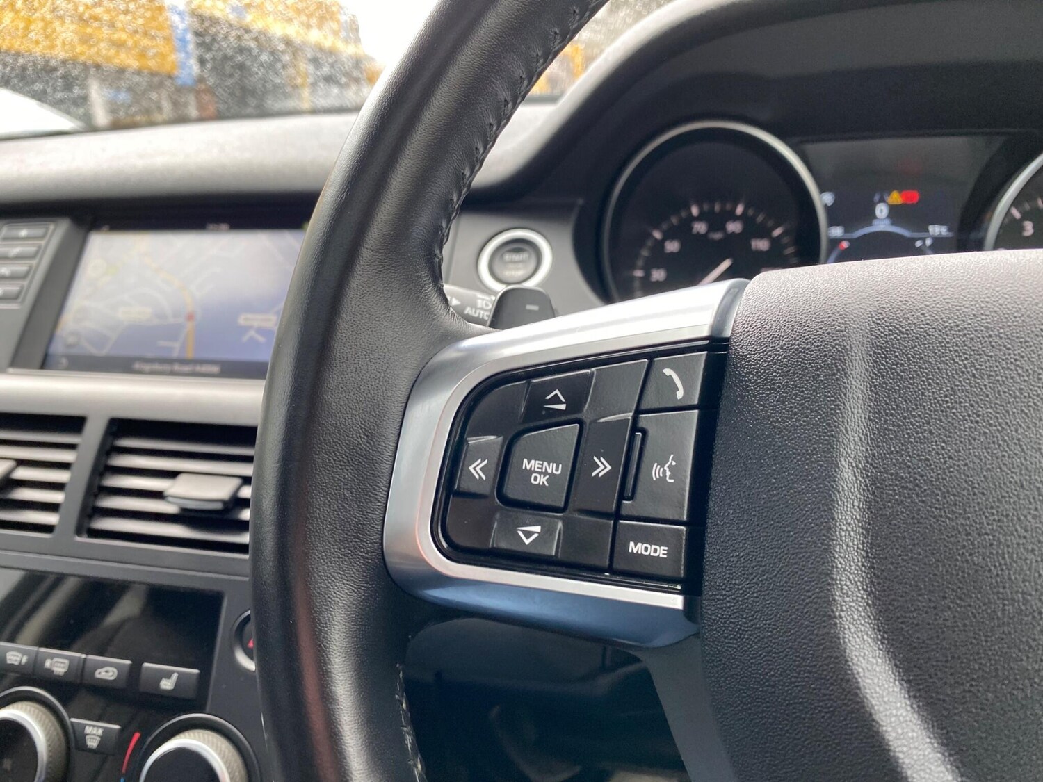 Used Land Rover Discovery Sport 2018 for sale - 76295164: Photo 29