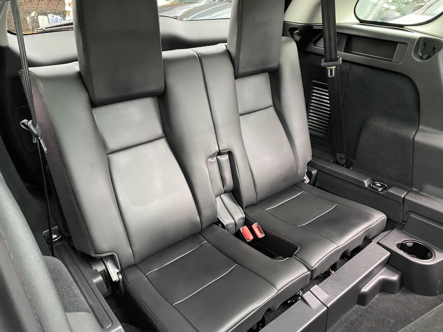 Used Land Rover Discovery Sport 2018 for sale - 76295164: Photo 35