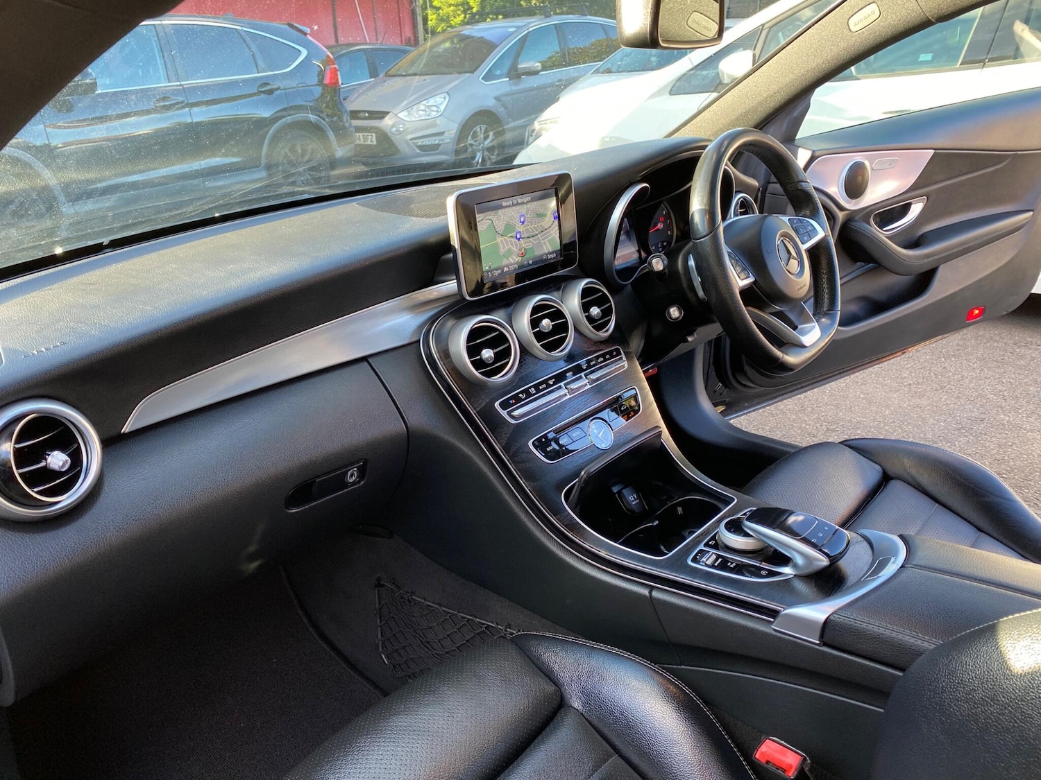 Used Mercedes-Benz C Class 2016 for sale - 75915278: Photo 32