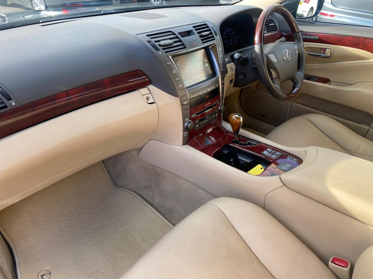 Used Lexus LS 2009 for sale - 76423261: Photo 20