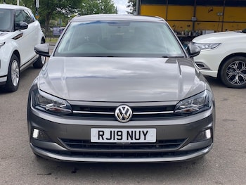 Used Volkswagen Polo 2019 for sale - 78676558: Photo