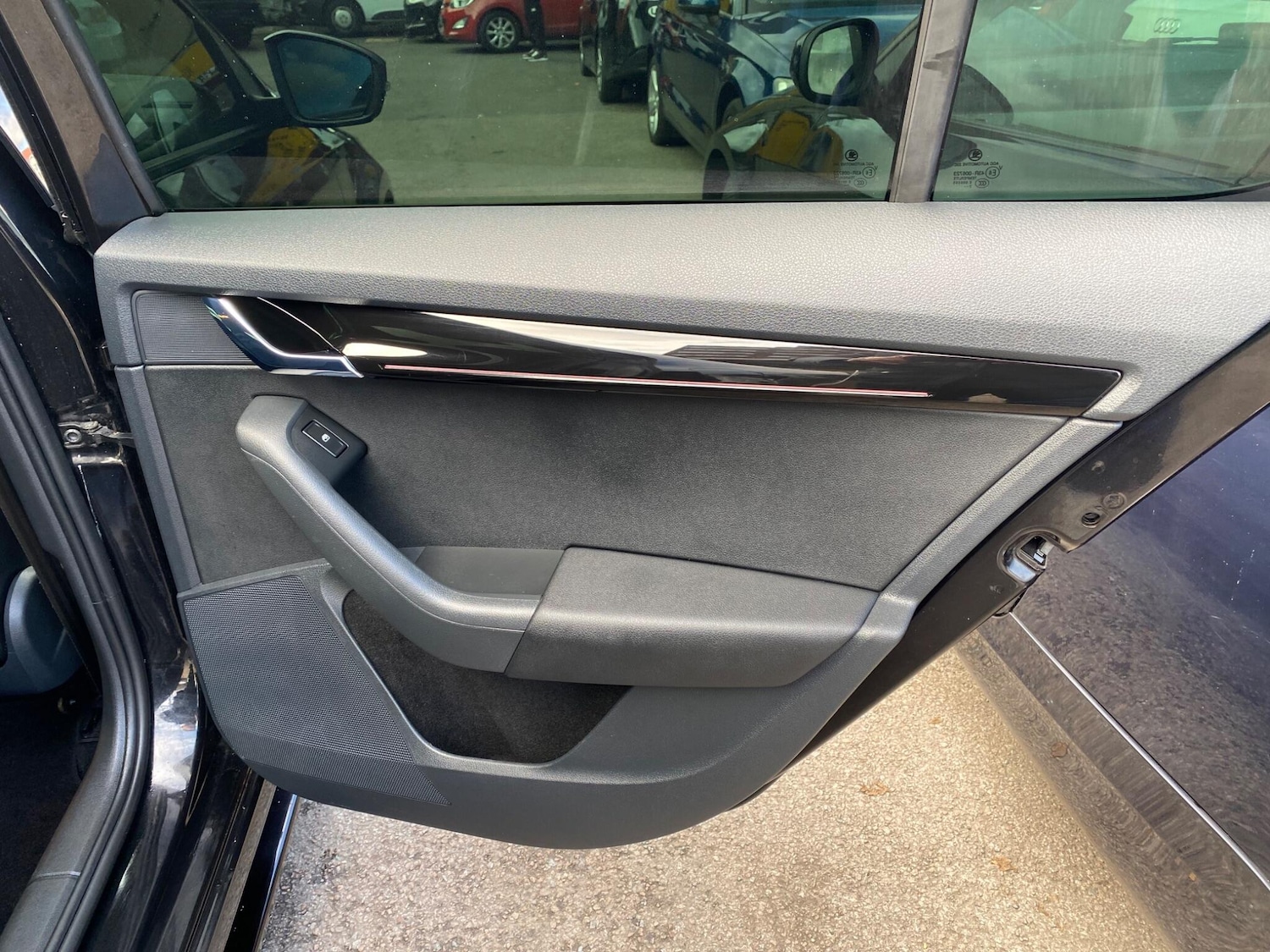 Used Skoda Octavia 2018 for sale - 76371383: Photo 35