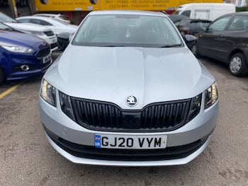 Used Skoda Octavia 2020 for sale - 75990151: Photo