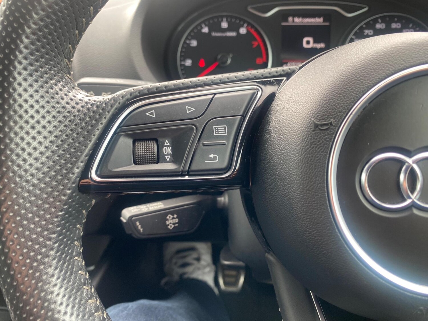 Vehicle 28
