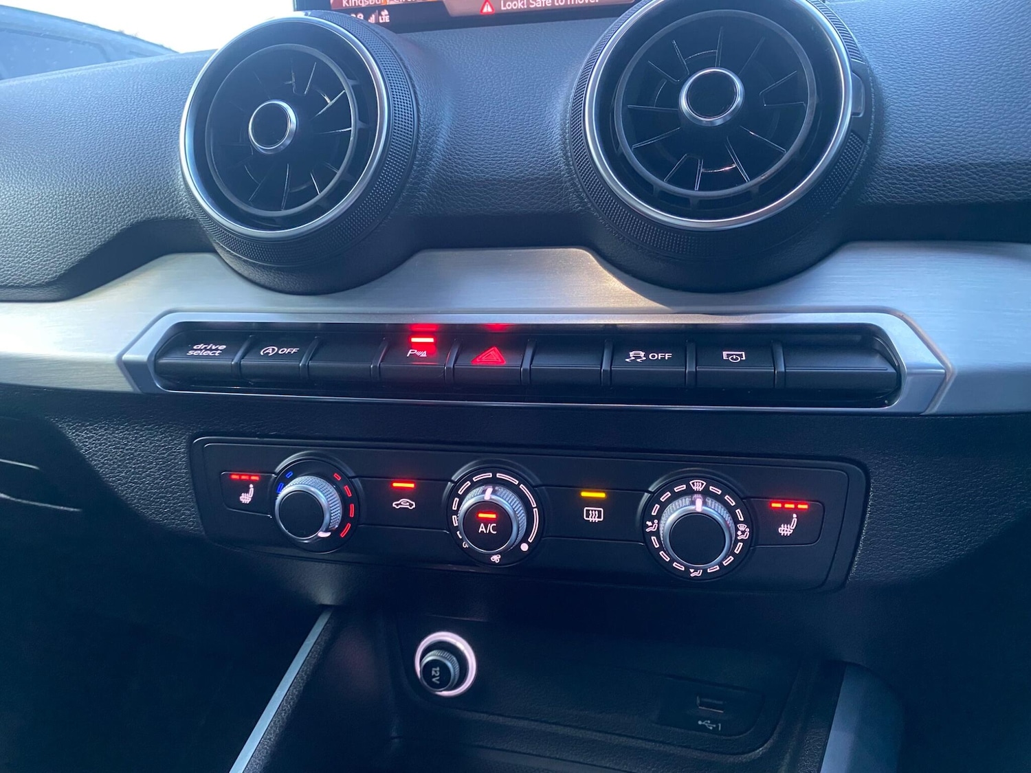 Used Audi Q2 2018 for sale - 77066703: Photo 27