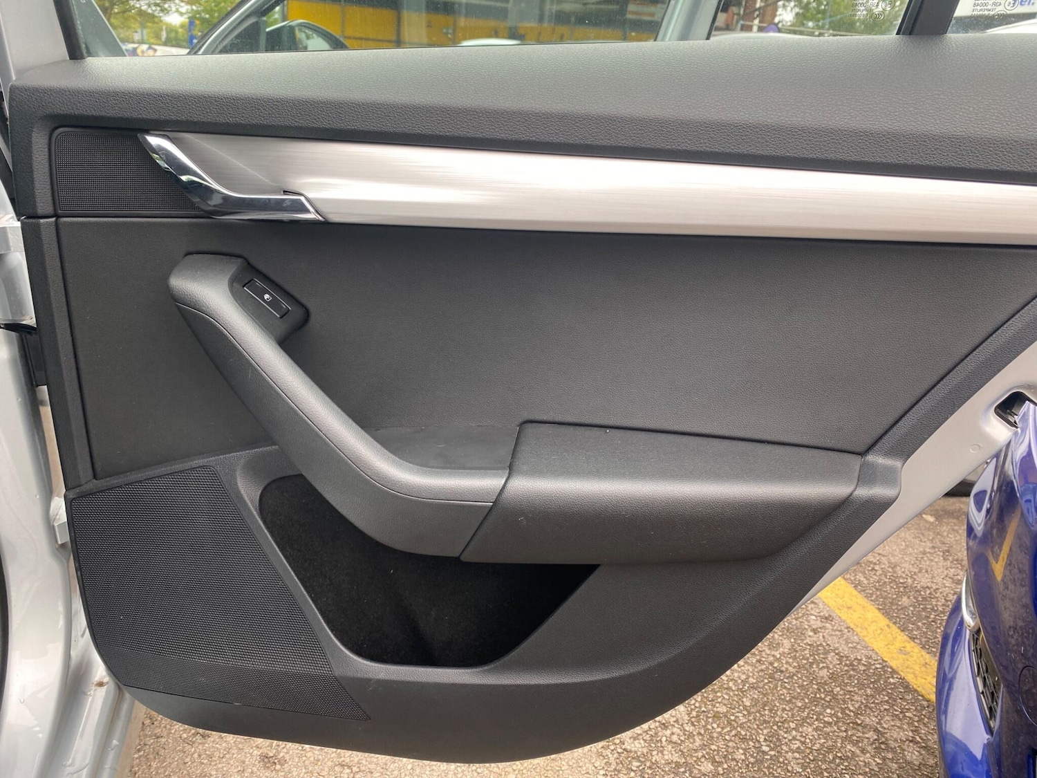 Used Skoda Octavia 2020 for sale - 76899368: Photo 19