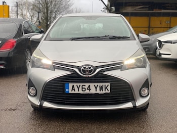Used Toyota Yaris 2014 for sale - 77468110: Photo