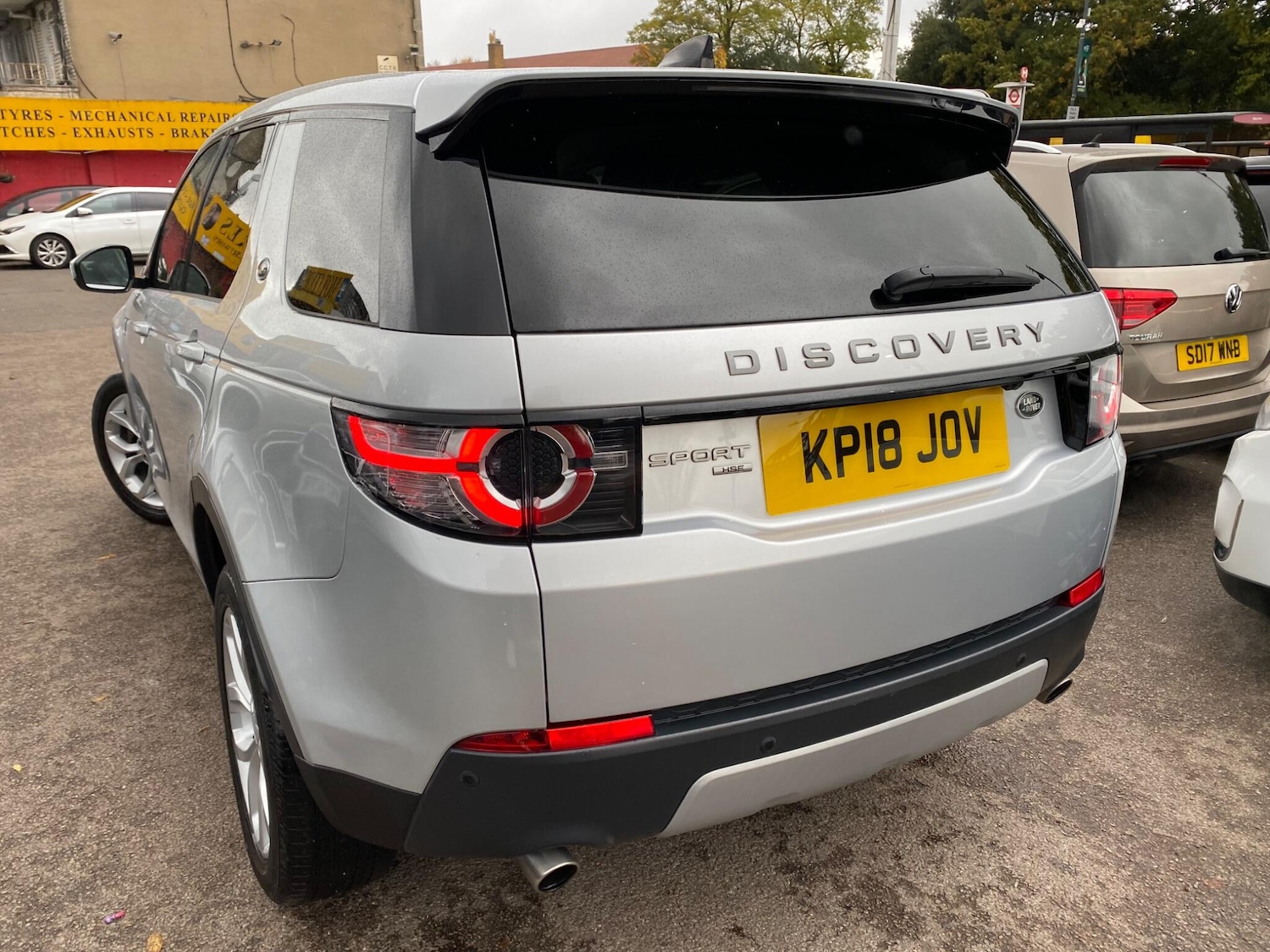 Used Land Rover Discovery Sport 2018 for sale - 76996404: Photo 14