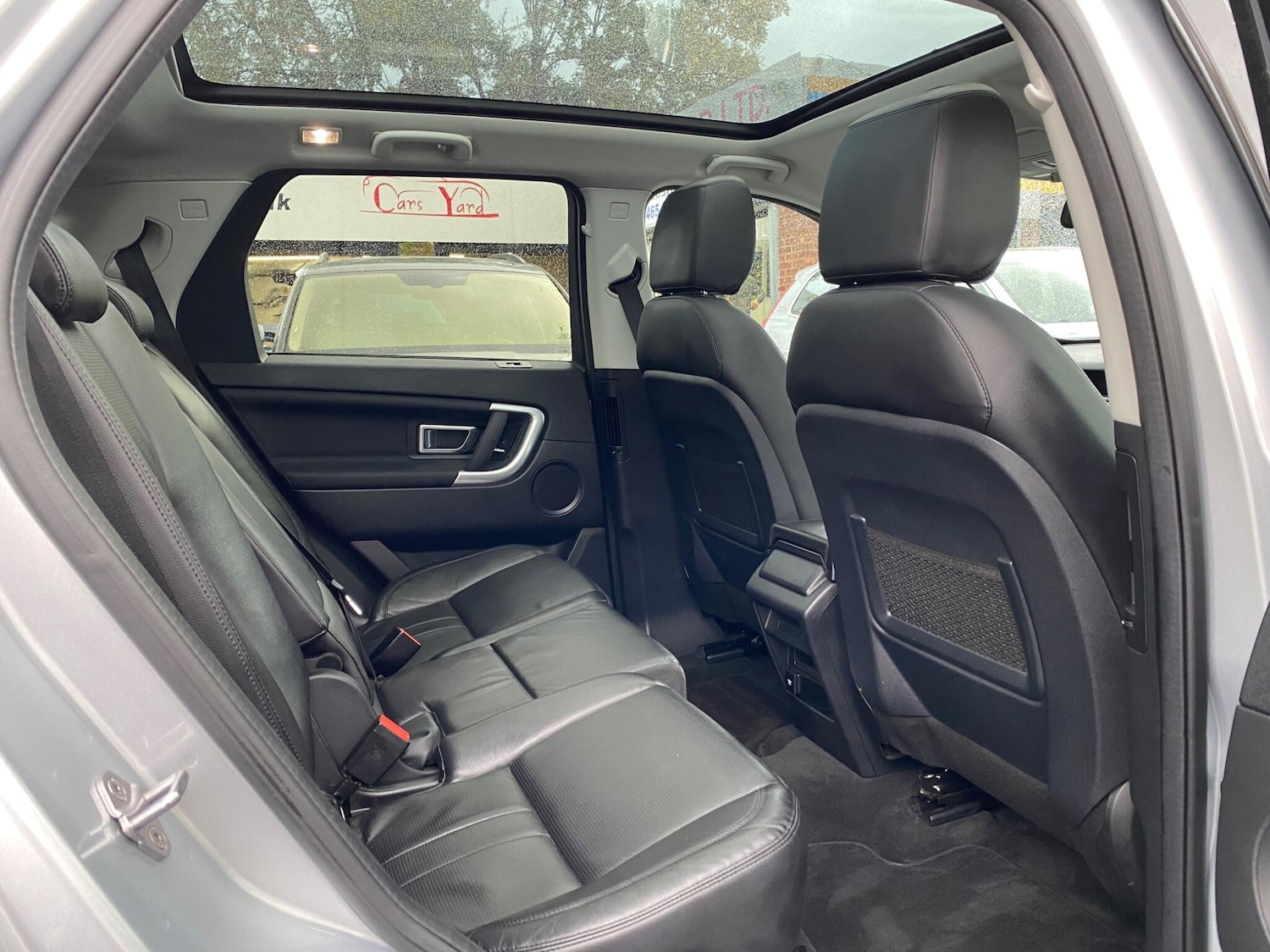 Used Land Rover Discovery Sport 2018 for sale - 76996404: Photo 34