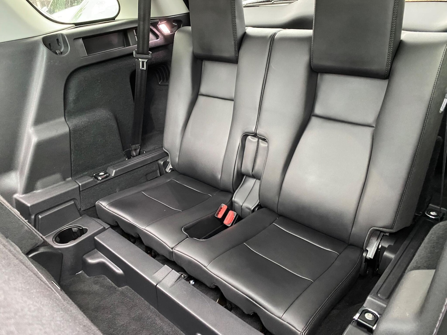 Used Land Rover Discovery Sport 2018 for sale - 76996404: Photo 36