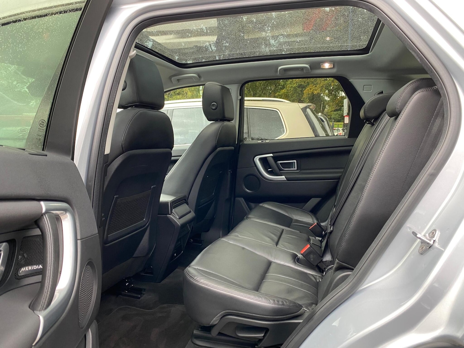 Used Land Rover Discovery Sport 2018 for sale - 76996404: Photo 38