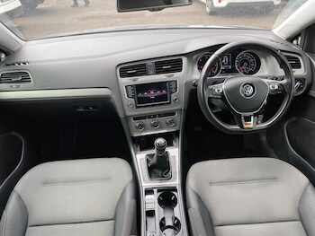 Used Volkswagen Golf 2015 for sale - 78958742: Photo