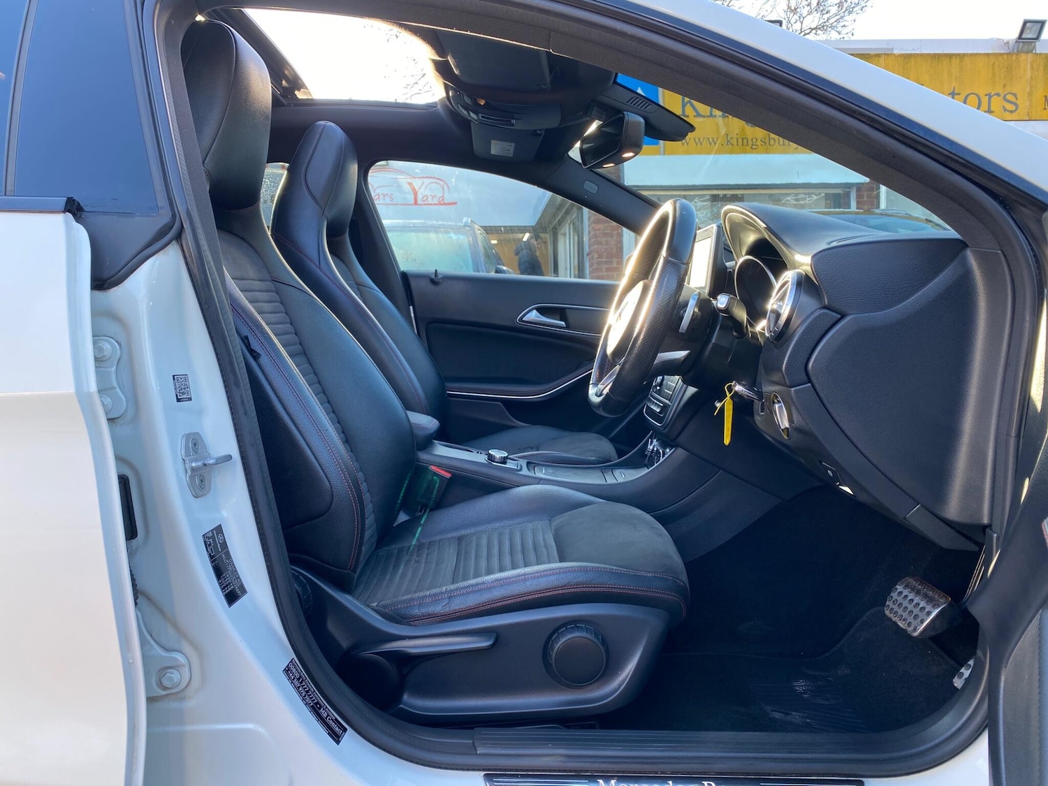 Used Mercedes-Benz CLA 2015 for sale - 76608197: Photo 17