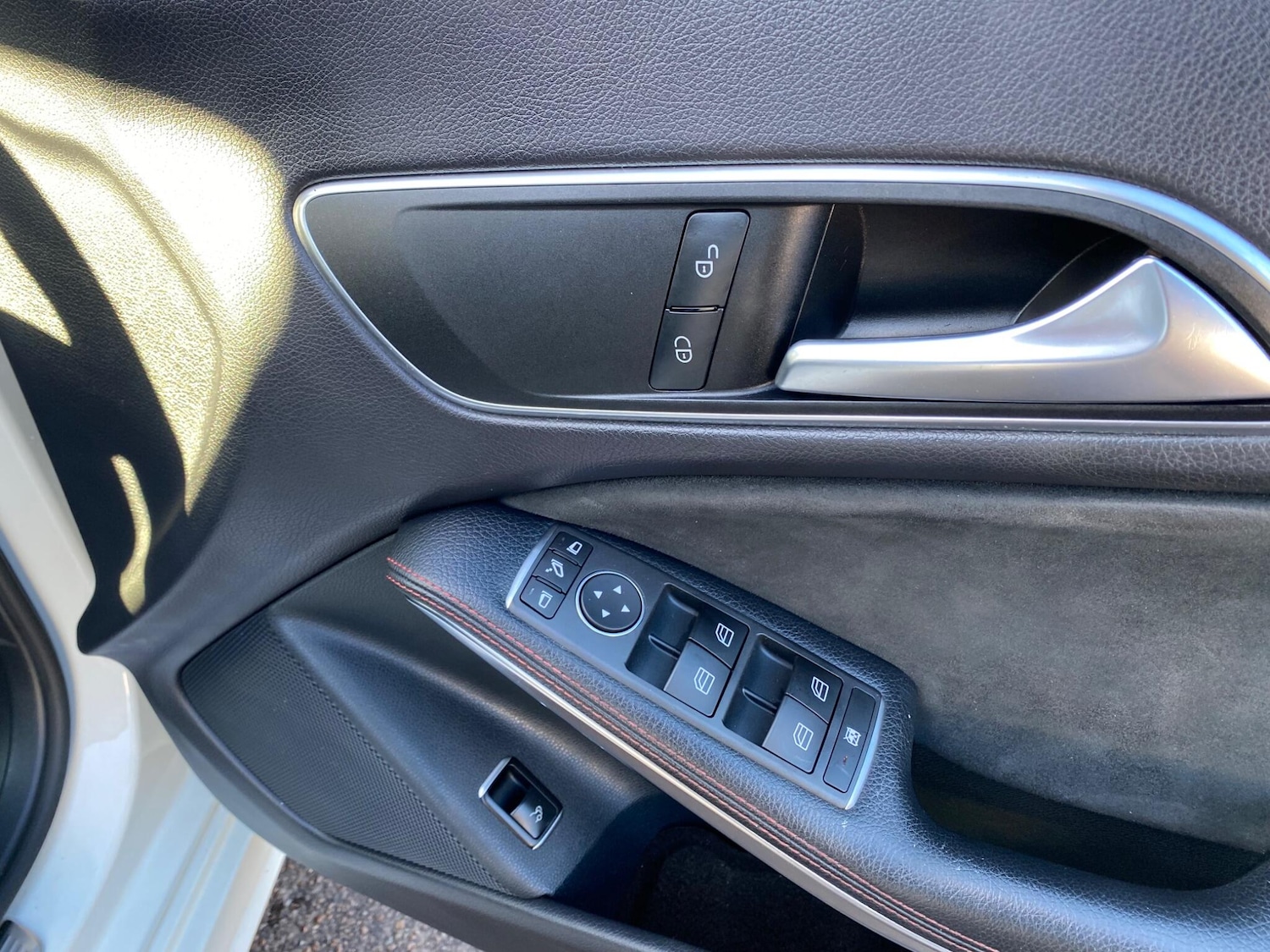 Used Mercedes-Benz CLA 2015 for sale - 76608197: Photo 29