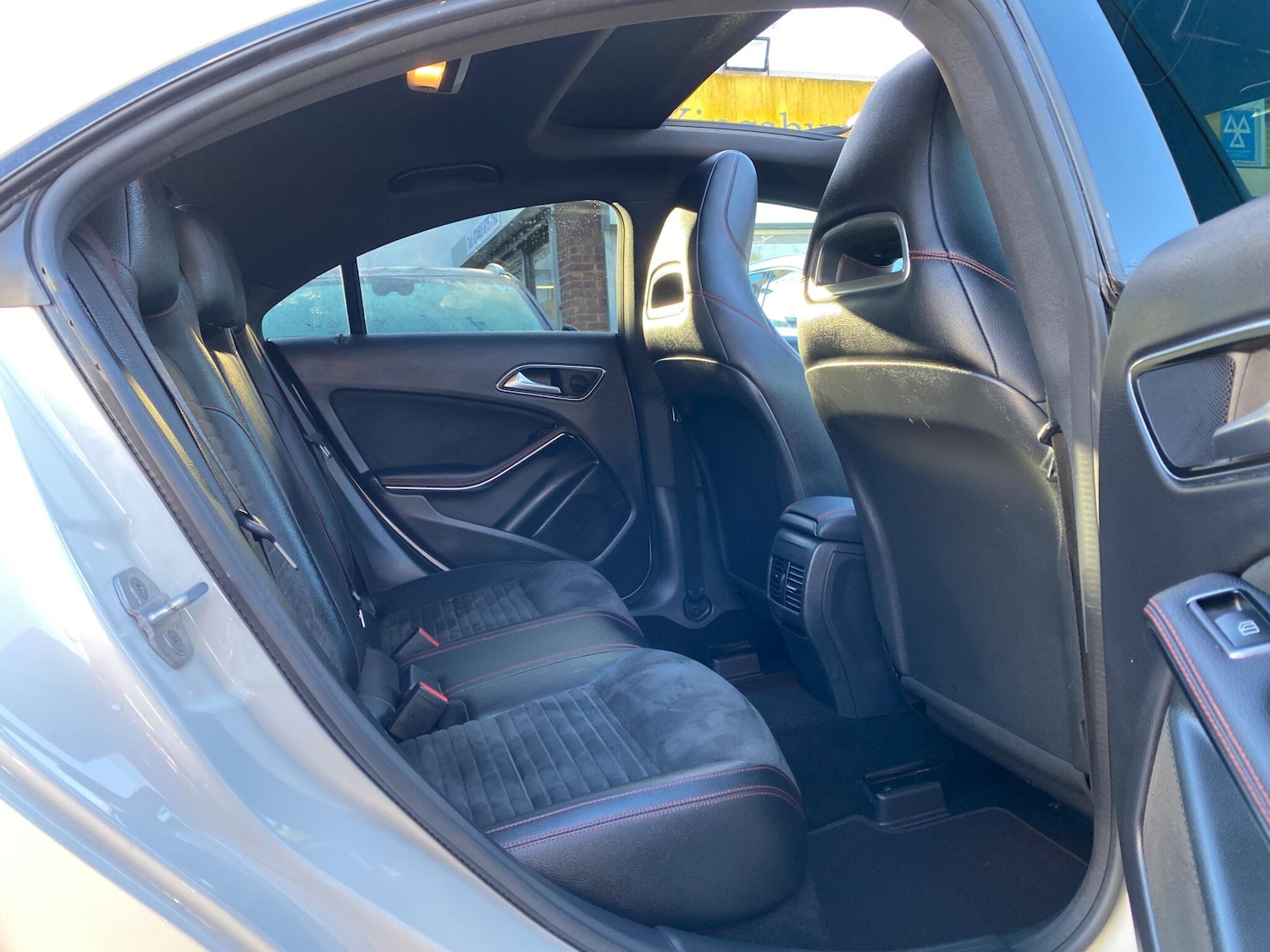 Used Mercedes-Benz CLA 2015 for sale - 76608197: Photo 31