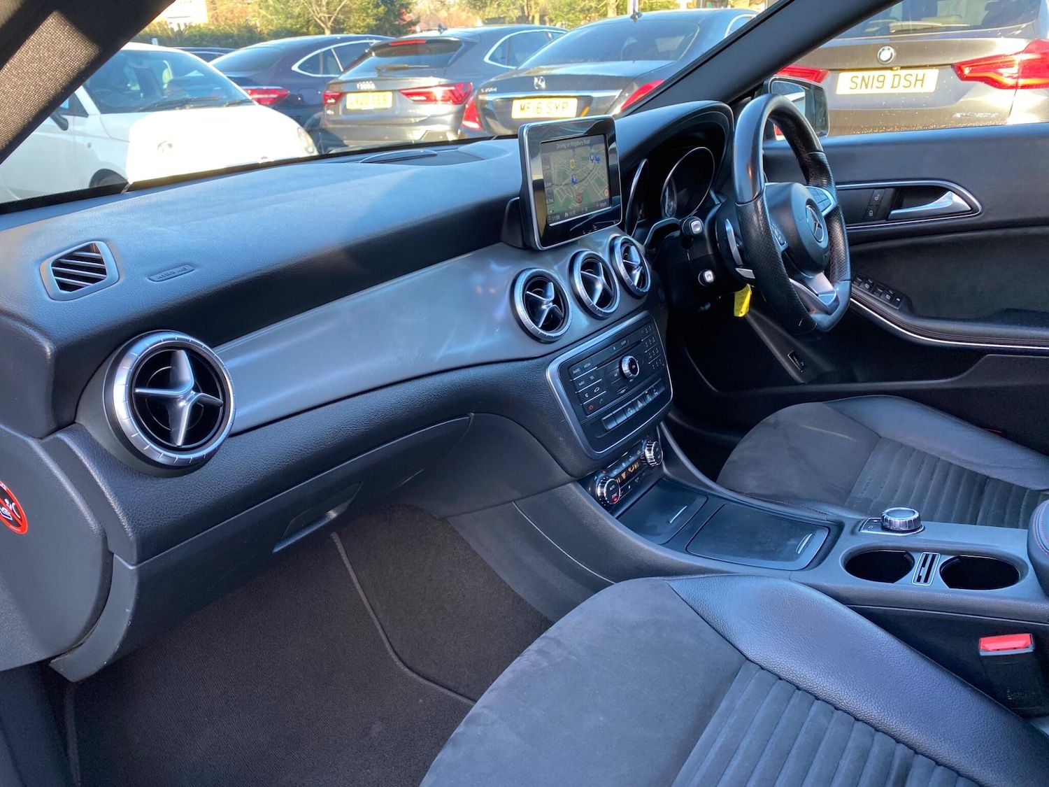 Used Mercedes-Benz CLA 2015 for sale - 76608197: Photo 36