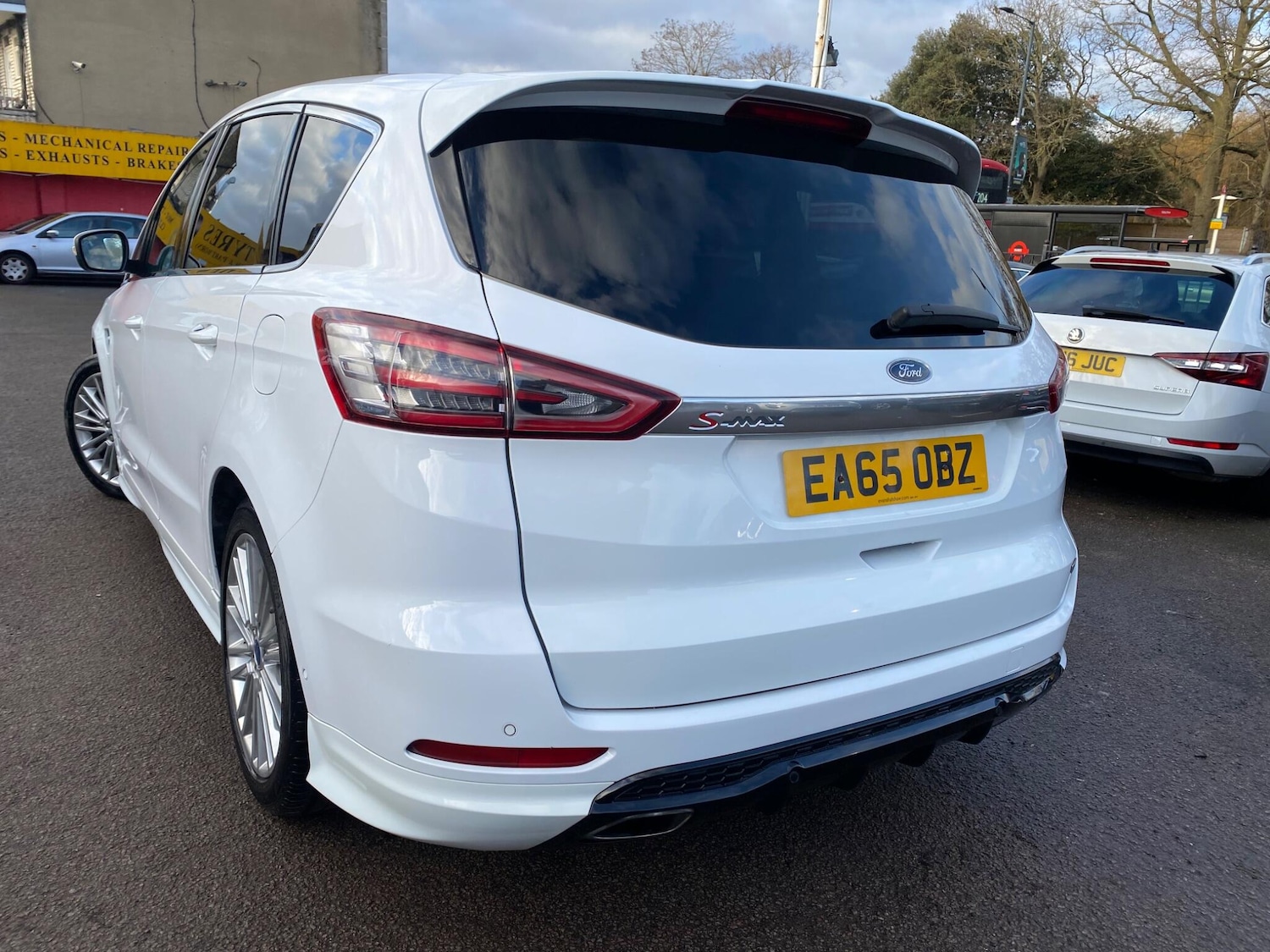 Used Ford S-Max 2015 for sale - 77097744: Photo 15
