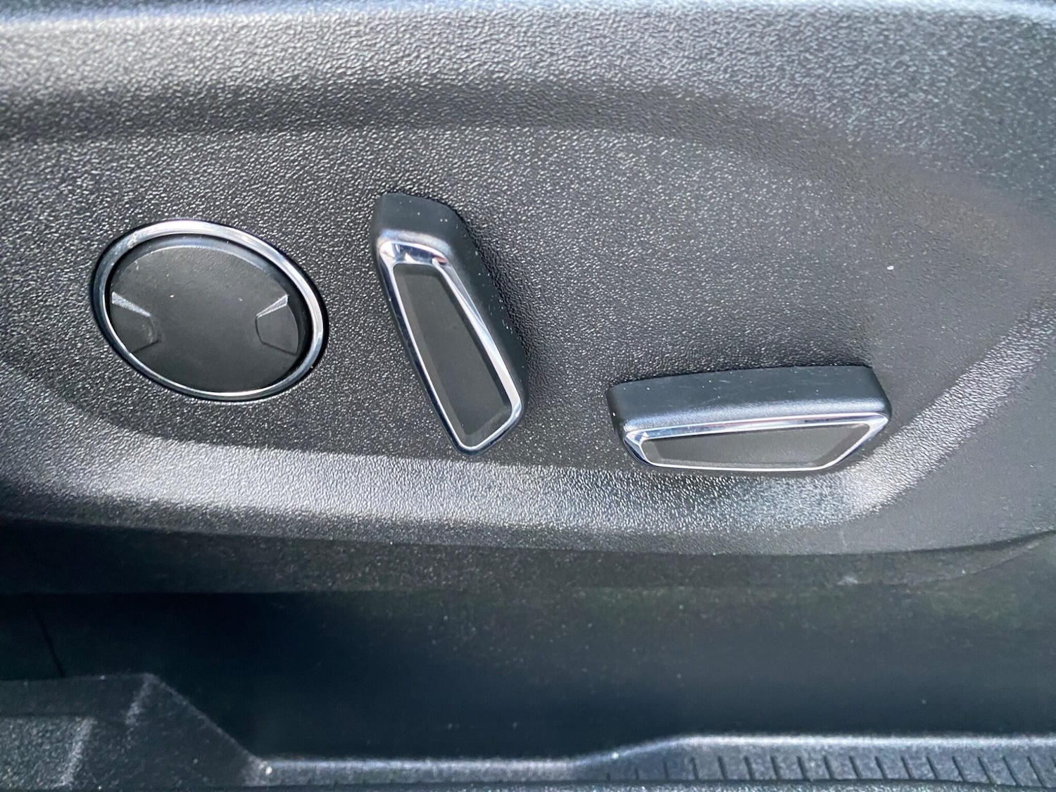 Used Ford S-Max 2015 for sale - 77097744: Photo 28