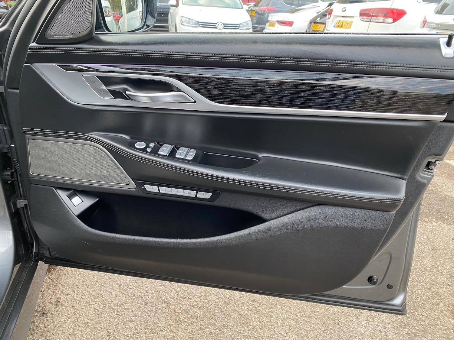 Used BMW 7 Series 2017 for sale - 77279278: Photo 16