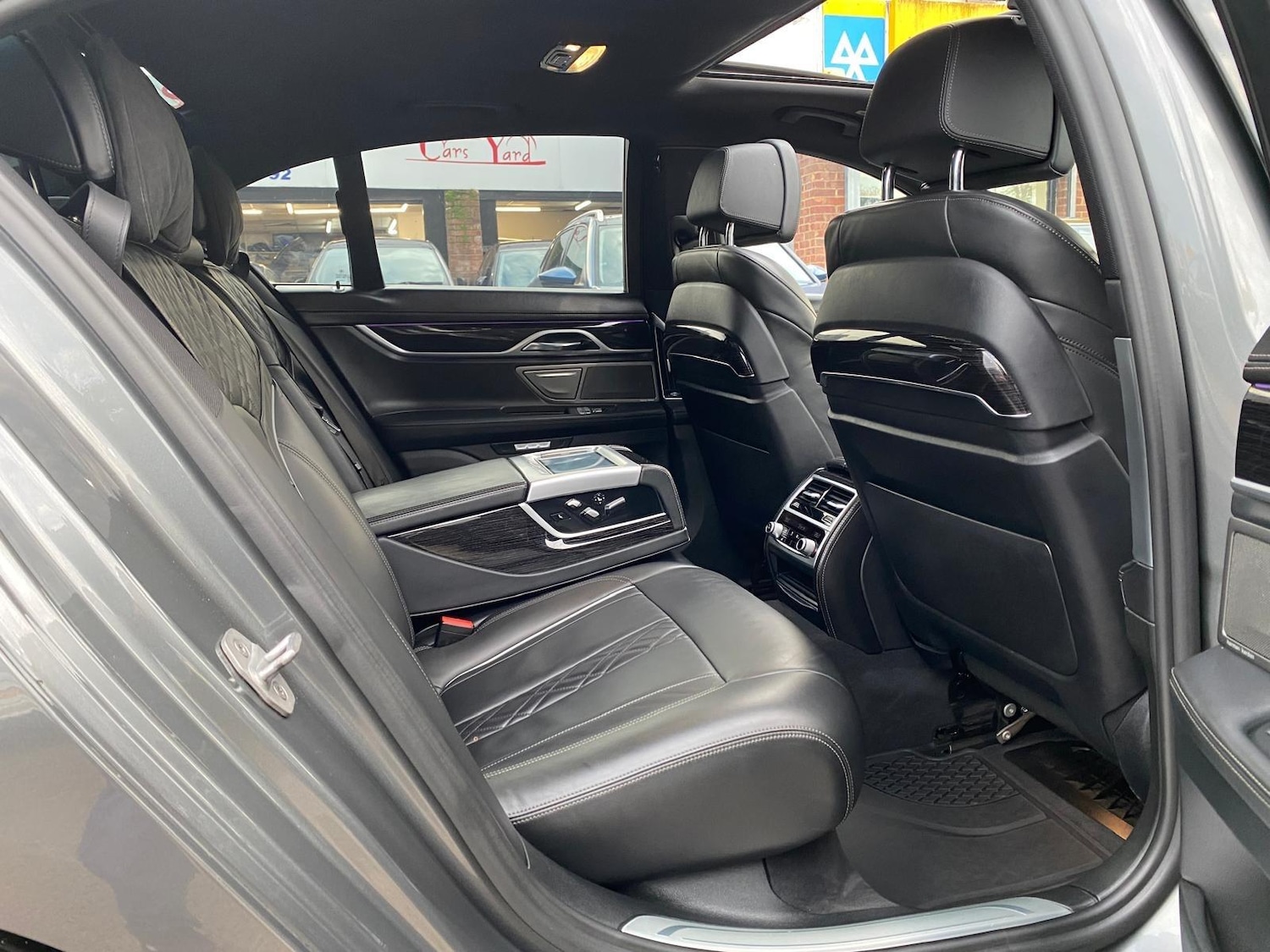 Used BMW 7 Series 2017 for sale - 77279278: Photo 43