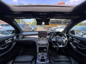Used Mercedes-Benz GLC 2019 for sale - 79115984: Photo
