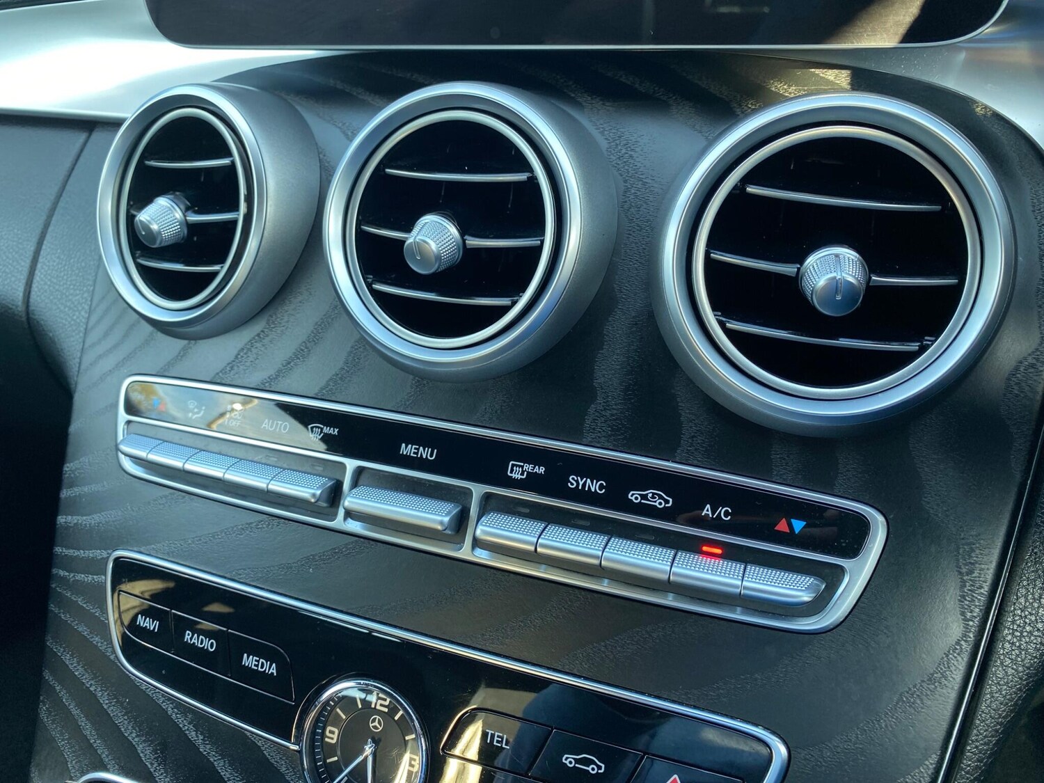 Used Mercedes-Benz C Class 2018 for sale - 78157179: Photo 26