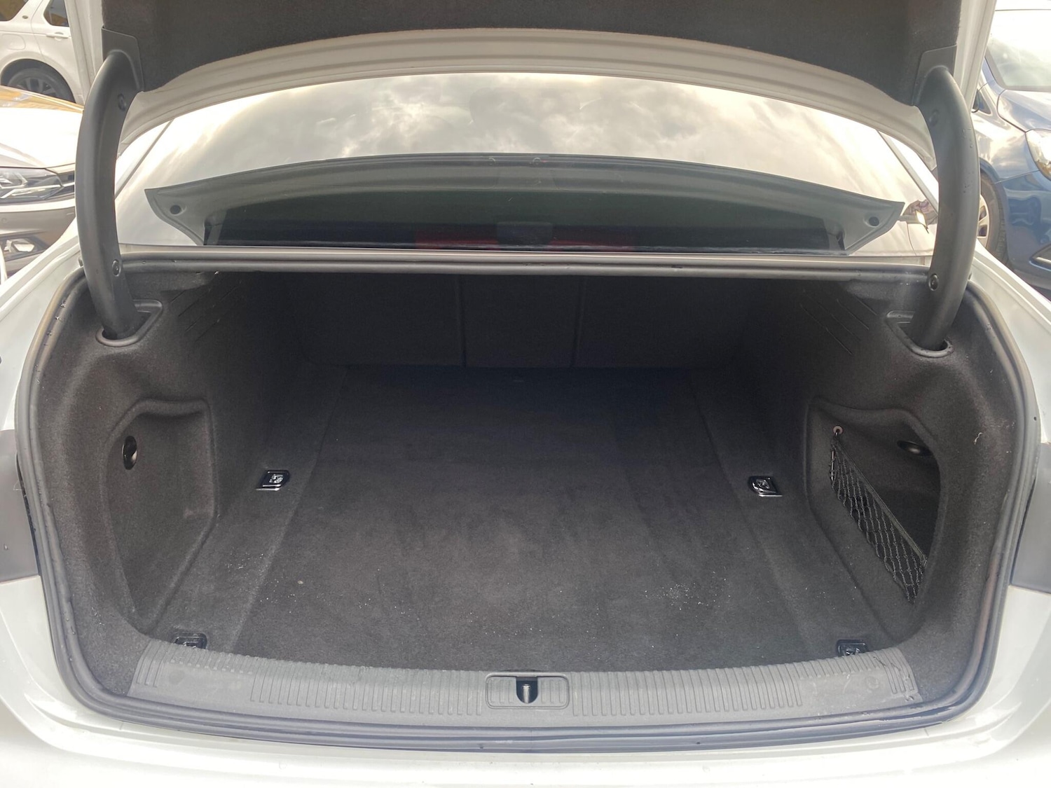 Vehicle 29