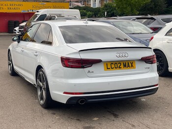 Used Audi A4 2018 for sale - 75634635: Photo