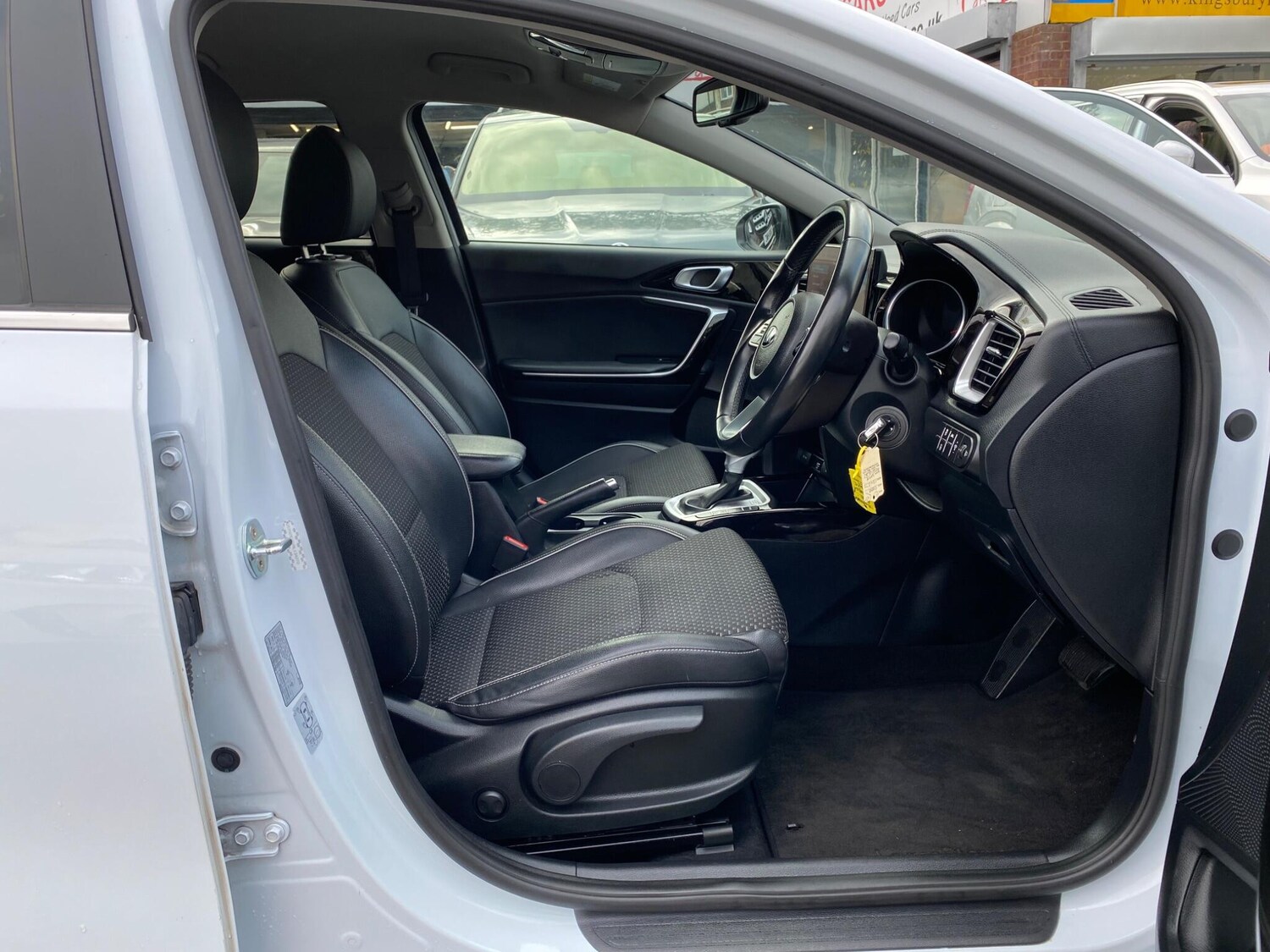 Used Kia Ceed 2021 for sale - 76059536: Photo 17