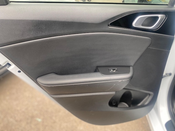 Used Kia Ceed 2021 for sale - 76059536: Photo 29
