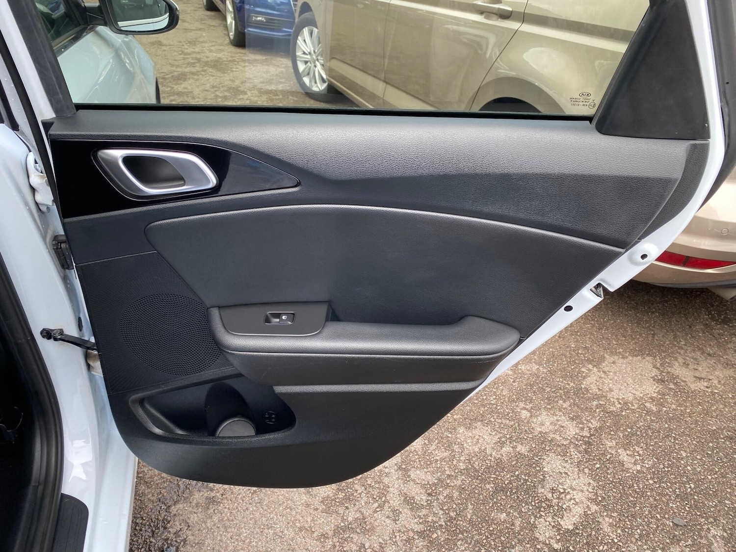 Used Kia Ceed 2021 for sale - 76059536: Photo 33