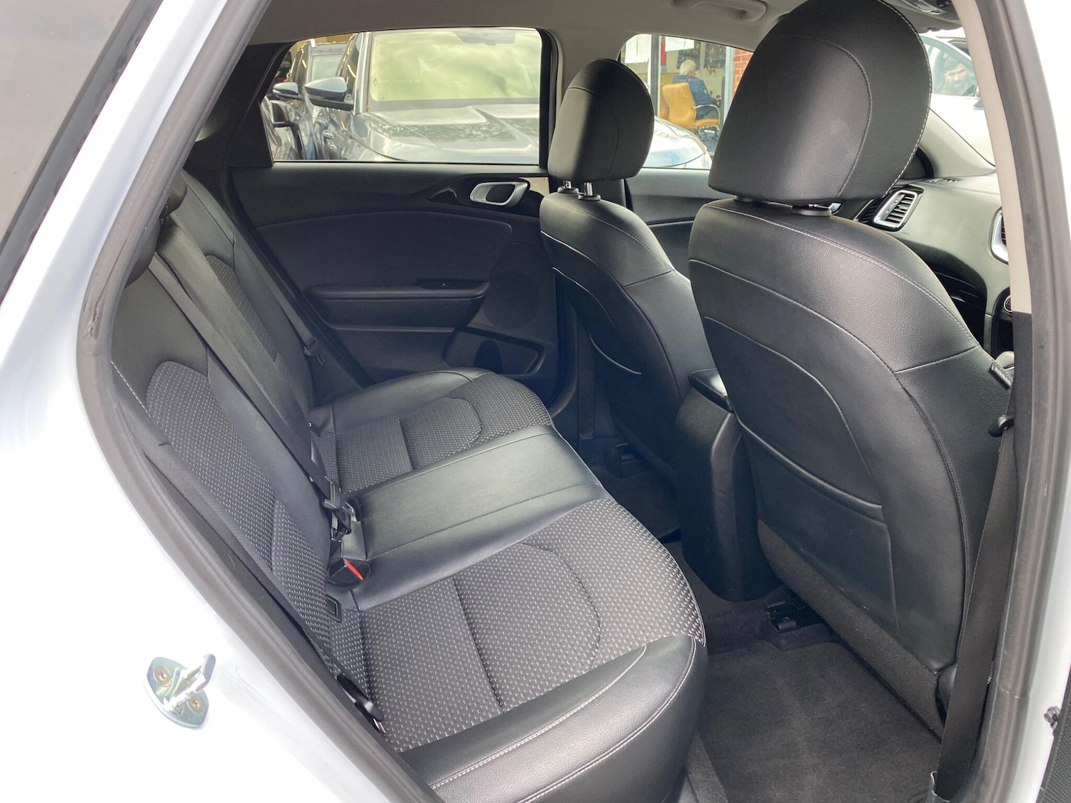 Used Kia Ceed 2021 for sale - 76059536: Photo 34